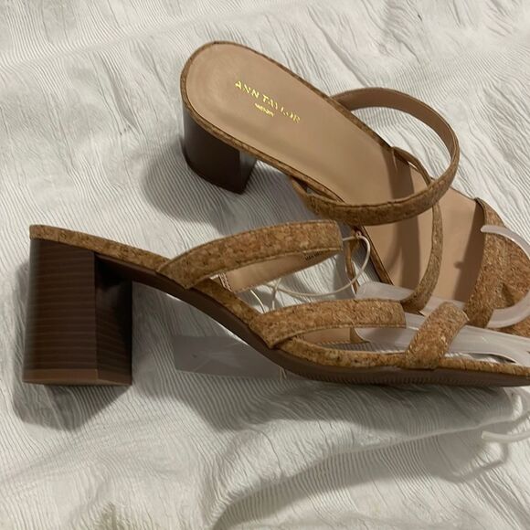 NWT- Ann Taylor - 10 - Picture 2 of 6